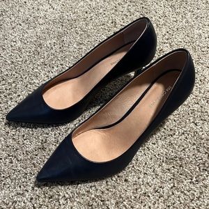 Navy Blue Pumps NWOT
